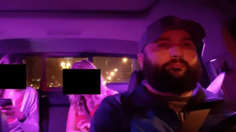 Sada trpi posljedice: vozač Ubera uživo prenosio snimke putnika u kojima je bilo kontroverznih trenutaka