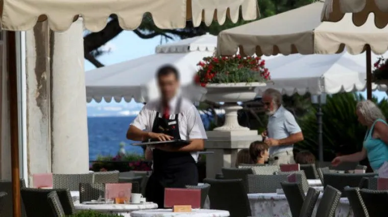 Capelli traži povećanje plaća 30 posto, hotelijeri nude 15 posto no imaju uvjet