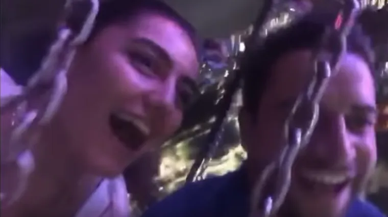 Ovo je blagi srčani: ispao joj mobitel usred vožnje na 450 metara - i ostao čitav!