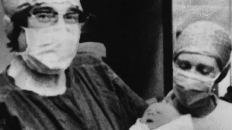 Prva 'beba iz epruvete' proslavila 40. rođendan: Danas je oko 7 milijuna djece rođeno putem vantjelesne oplodnje