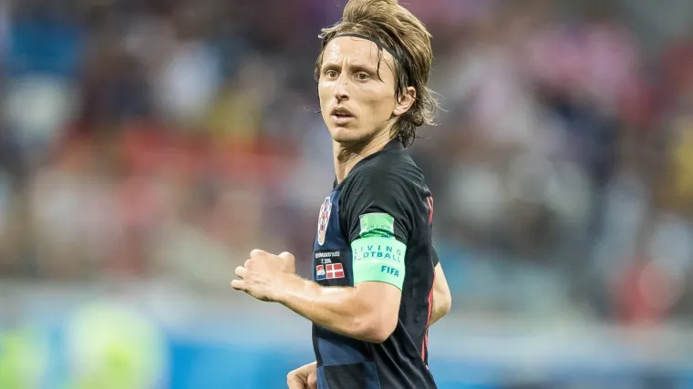 Zlatna lopta sve je bliže: Modrić pomeo konkurenciju u AS-ovoj anketi o nogometa&scaron;u godine