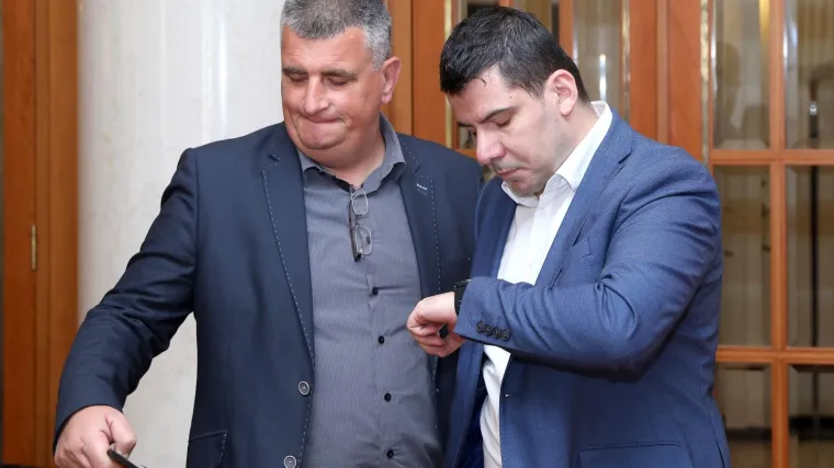 Most: 'Zakon o otocima ne donosi ni&scaron;ta novo, to je samo premijerov PR'