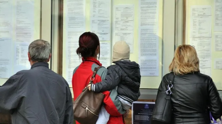 Stopa nezaposlenosti rekordno niska, ali stručnjaci upozoravaju na snažan uteg napretku
