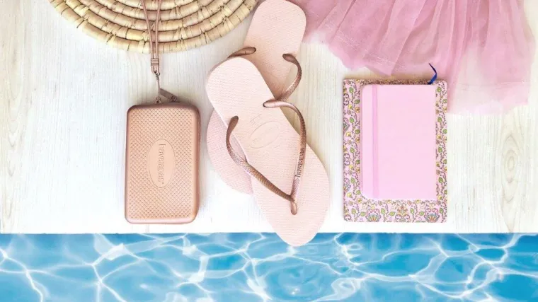 Modni dodaci za plažu kojima nisu odoljele niti Lana Jurčević i Sonja Kovač