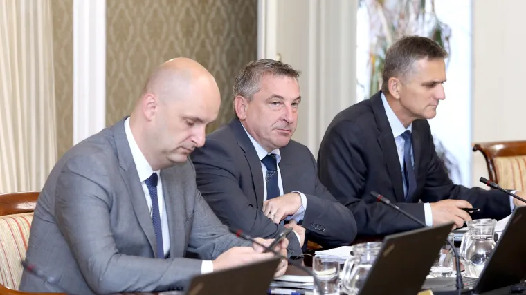 Vlada kreće s financiranjem poljoprivrednih projekata, Tolu&scaron;ić: 'Uzmite nam novce'