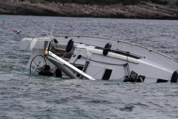 U sudaru jahte i jedrilice dvije osobe poginule
