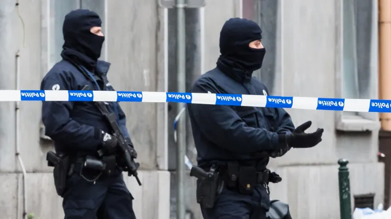 Mu&scaron;karac se raznio eksplozivom nasred nogometnog terena u Belgiji!