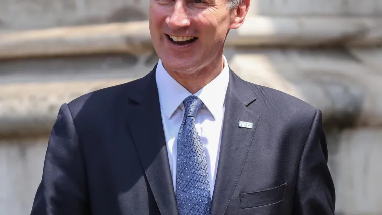 Na krivom mjestu i u krivo vrijeme: 'Znate moja je žena Japanka... Hoću reći Kineskinja, oprostite!'