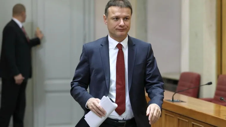 Porezna reforma: 'Trebamo paziti na one ljude koji imaju najmanje plaće'