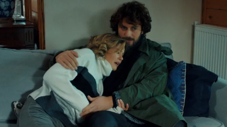 Kerim se odlučuje rastati od Hulije &scaron;to zakomplicira njezinu trudnoću (Djevojka sa sela)