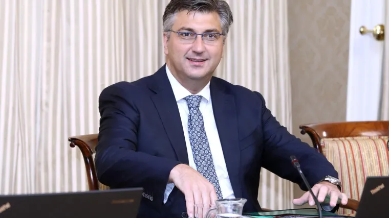 'Nastavljamo sa zdravim gospodarskim rastom'