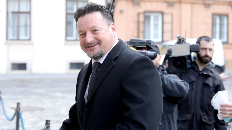 Novim zakonom o sukobu interesa pro&scaron;iruje se krug obuhvaćenih dužnosnika