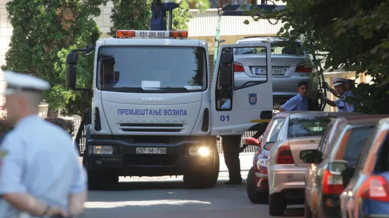 Na dvojicu radnika pale metalne ploče, poginuli su na mjestu