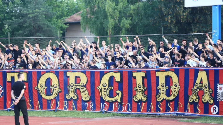 U Beogradu zavr&scaron;eno suđenje hrvatskim navijačima, čekaju se odluke suda