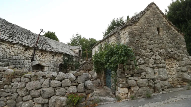 Talijanske vlasti znaju kako privući nove stanovnike: Kuće prodaju za 1 euro