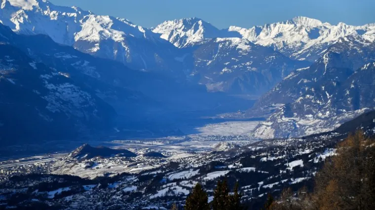 Poginulo svih 20 putnika!