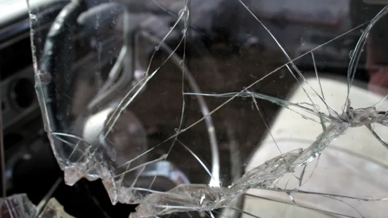 Incident na putu: Mladići (18) pokazali tri prsta pa zapucali na hrvatski autobus