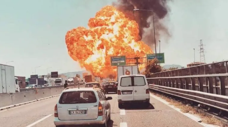 Jedna osoba poginula, vi&scaron;e desetaka ozlijeđenih