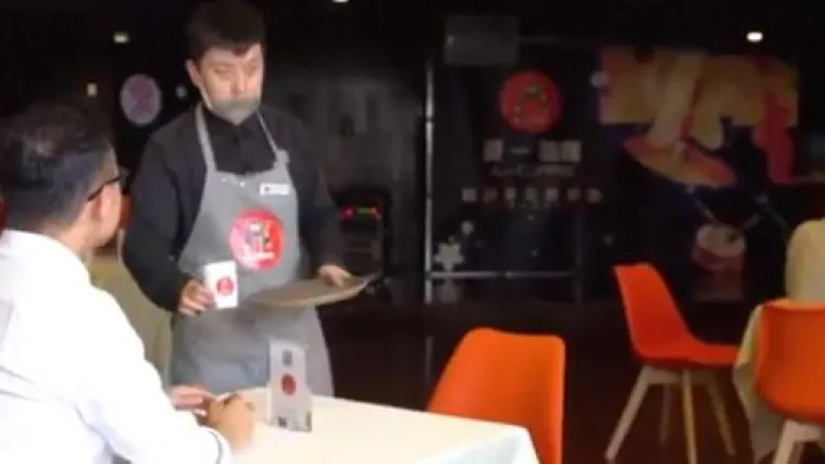 Ako ćete biti ljubazni prema bolesnim zaposlenicima, u ovom kafiću dobit ćete besplatnu kavu!