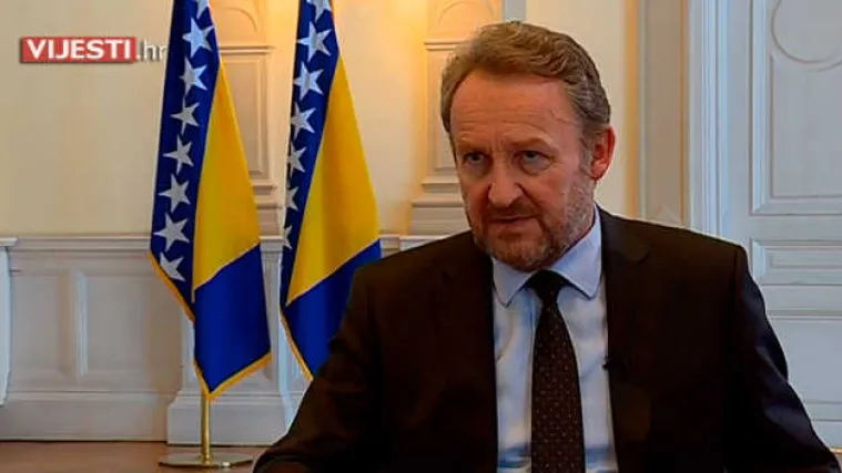 Izetbegović: 'BiH će jačati obranu jer slabost privlači nasilnike
