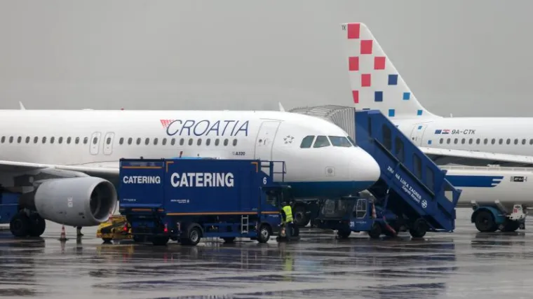 Štrajk u CA proglašen nezakonitim: 'Na jesen neće imati tko održavati avione ni letjeti'