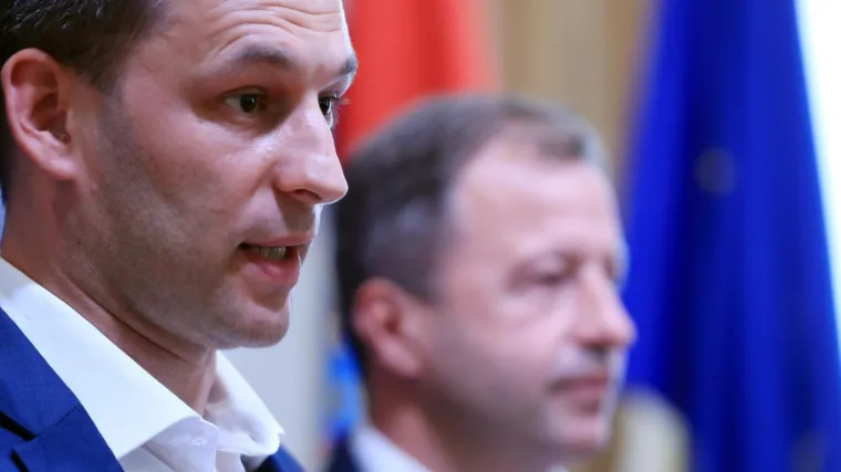 Problematičan članak 10: 'Vlada želi omogućiti MOL-u da preuzme INA-u'