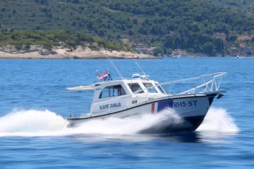 Plenkovićev zaštitar spasio slovenske turiste kojima se zapalio gliser