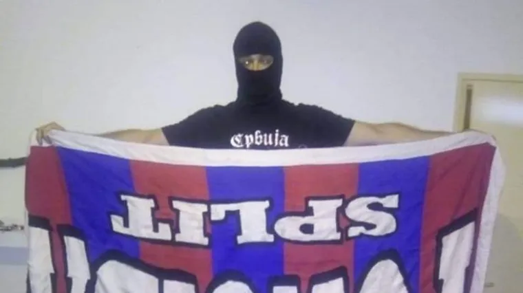 Nevjerojatno je gdje je zavr&scaron;io transparent uhićenih Torcida&scaron;a, a jo&scaron; je luđe tko je, prema Delijama, na ovoj fotki!