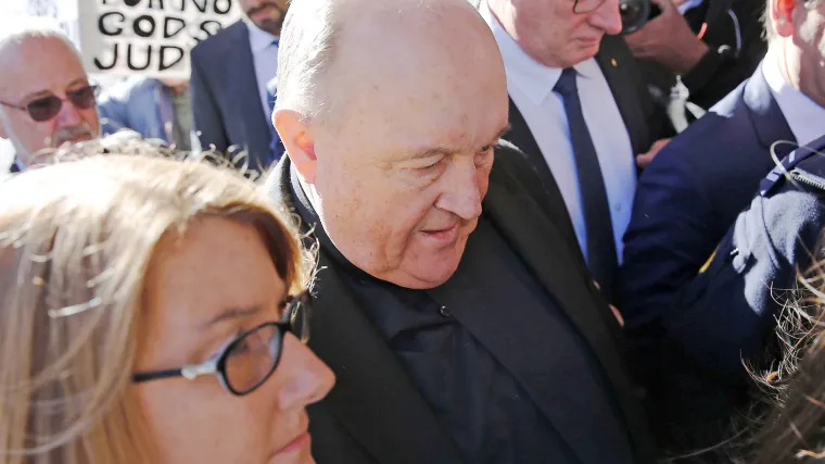 Prikrivao seksualno zlostavljanje ministranata: Biv&scaron;i nadbiskup ipak izbjegao zatvor