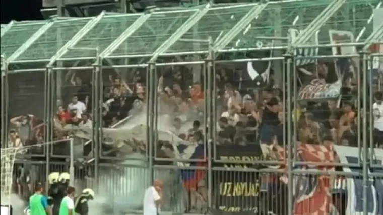 'Navijači nisu životinje da ih zatvarate u kaveze gamad jedna'