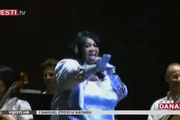 Kraljica soula Aretha Franklin u teškom stanju, liječnici se bore za njezin život