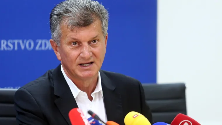 Tražili su da odstupi, a on ih je optužio za doista groznu stvar