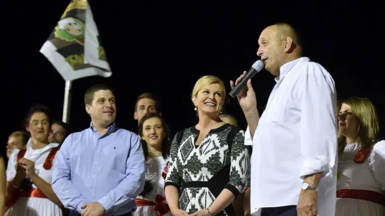 Predsjednica: 'Moj nonić je imao vinograd, nakon berbe smo svi gazili grožđe'