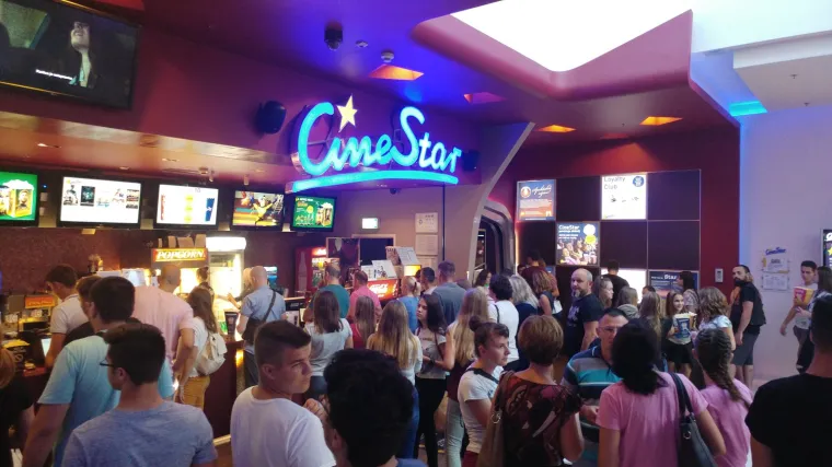 Skoro 80.000 ljudi protutnjalo dvoranama popularnog kina