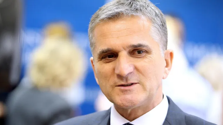 Država u prvih &scaron;est mjeseci darovala 118 milijuna kuna vrijedne nekretnine