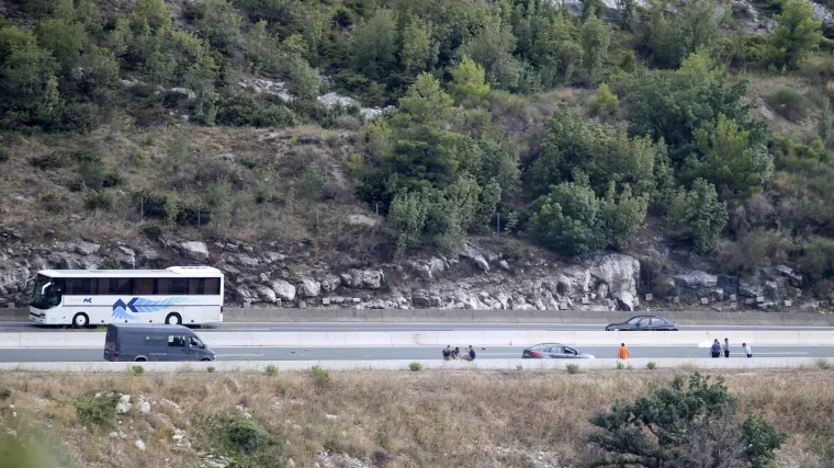 Kod Klisa poginuo motociklist: Udario u ogradu i podlegao te&scaron;kim ozljedama