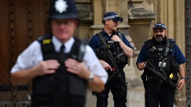 Na stanici podzemne željeznice ranjene tri osobe