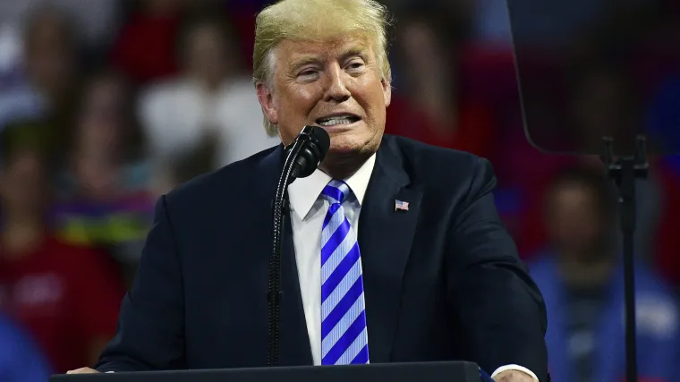 Trump odgovorio na te&scaron;ke optužbe: Pravda se da je saznao za Cohenove isplate nakon &scaron;to su se dogodile