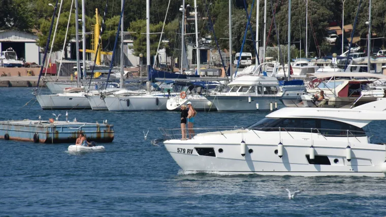 Ogorčena Talijanka: 'U Hrvatskoj sve naplaćuju, turist se osjeća kao očerupana koko&scaron;!'