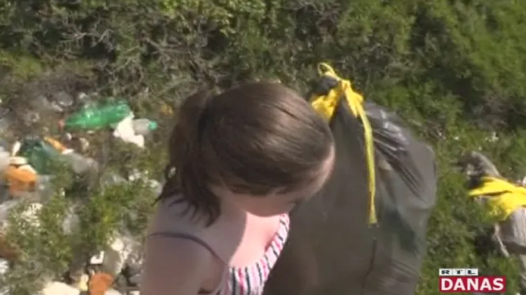 Britanci čiste na&scaron;u obalu: Za nagradu dobiju besplatan izlet brodom