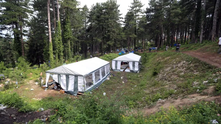 Kaos na Risnjaku! Migranti provaljuju u objekte i kradu: 'Pitanje je na &scaron;to su sve spremni'