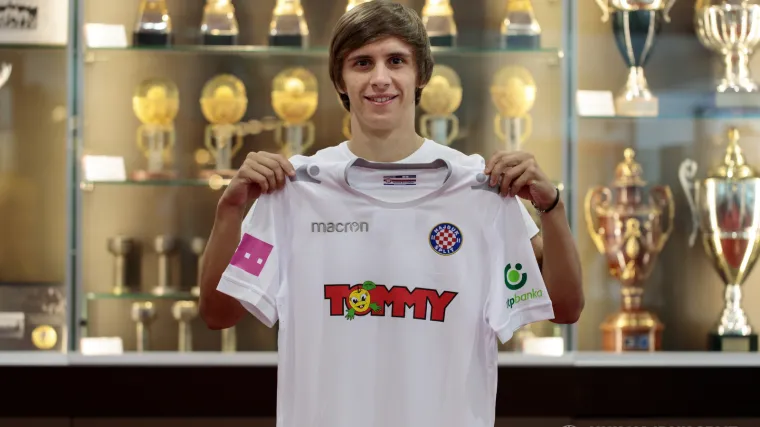 Ofenzivni veznjak Benfice predstavljen na Poljudu