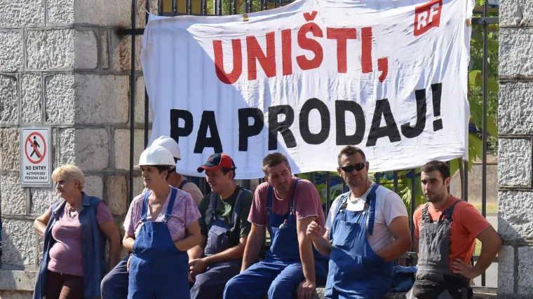 'Sve teže podnosimo iščekivanje plaća, vidjet ćemo hoćemo li opet na ulicu'