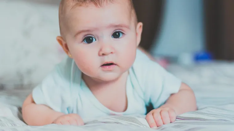 Nicanje zubi kod beba: savjeti kako ublažiti bolove