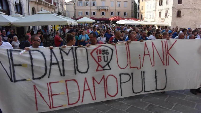 Radnici Uljanika će dobiti svoje plaće? Uprava tvrdi da se razrađuje model za isplatu