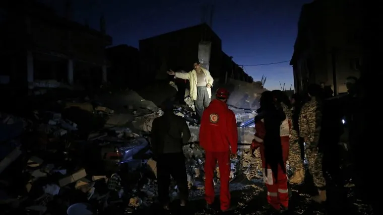 Dvije osobe poginule, najmanje 241 je ozlijeđena