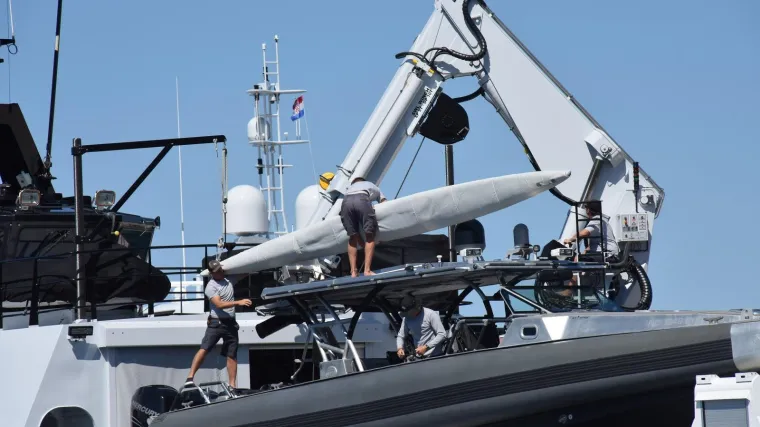 DVIJE LUKSUZNE JAHTE PULJANIMA ODUZIMALE DAH: Samo tjedan dana na jednoj od njih stoji 75.000 dolara!