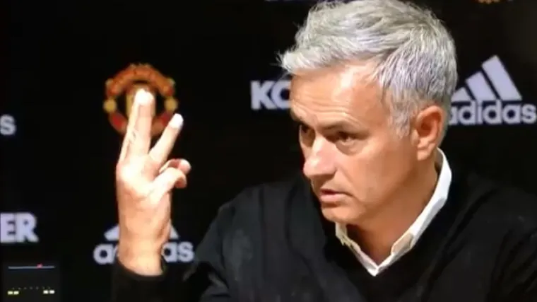 Portugalski trener održao lekciju novinarima i demonstrativno oti&scaron;ao