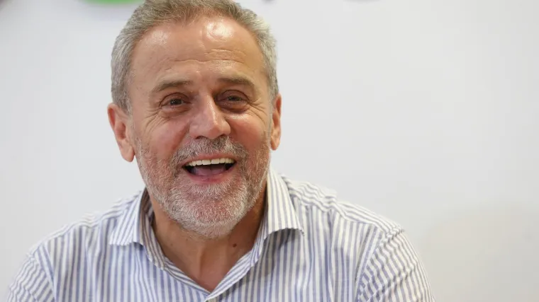 Bandić provjerio hoće li biti udžbenika za sve &scaron;kolarce pa otkrio kakav je on bio đak