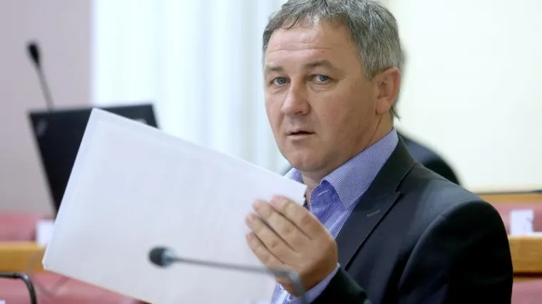 Culej priznao: 'Nisam vidio snimku. Ako se pokaže da ga je moj sin udario onda nek ide na robiju'